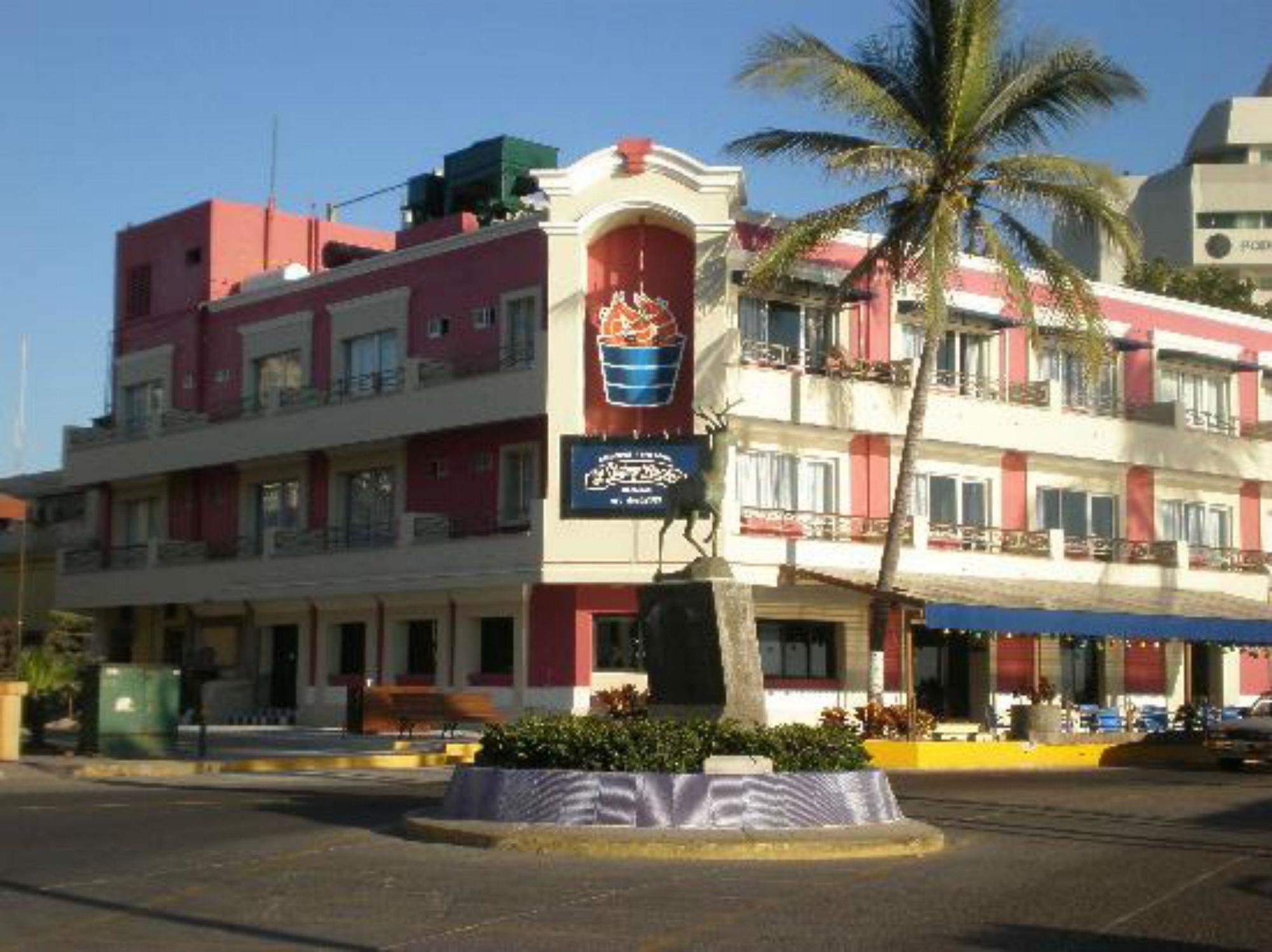 Hotel La Siesta Масатлан Экстерьер фото